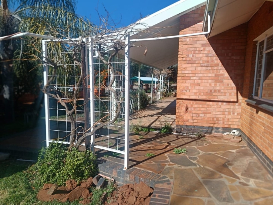 3 Bedroom Property for Sale in Hadison Park Northern Cape